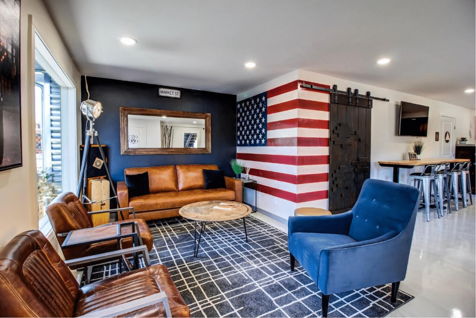 Americana Modern Hotel - מלונות ברדינג